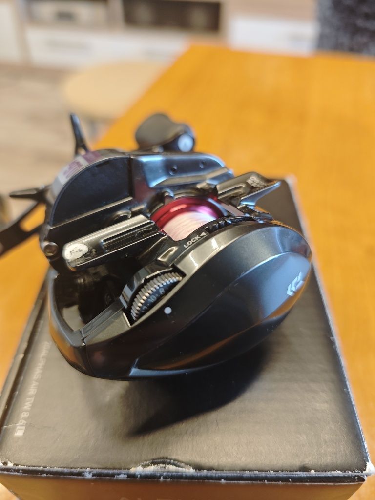 Мултипликатор DAIWA ALPHAS 20 AIR TW BFS