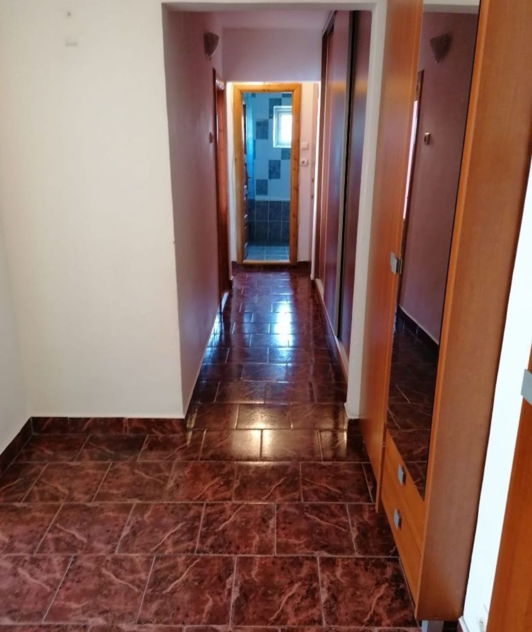 Apartament 3 camere zona centrala / chirie