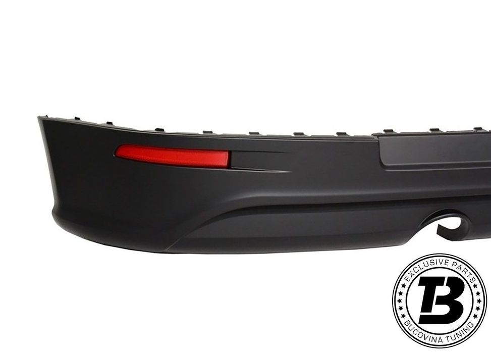 Prelungire Bara Spate compatibila cu VW Golf 5 R32 Design