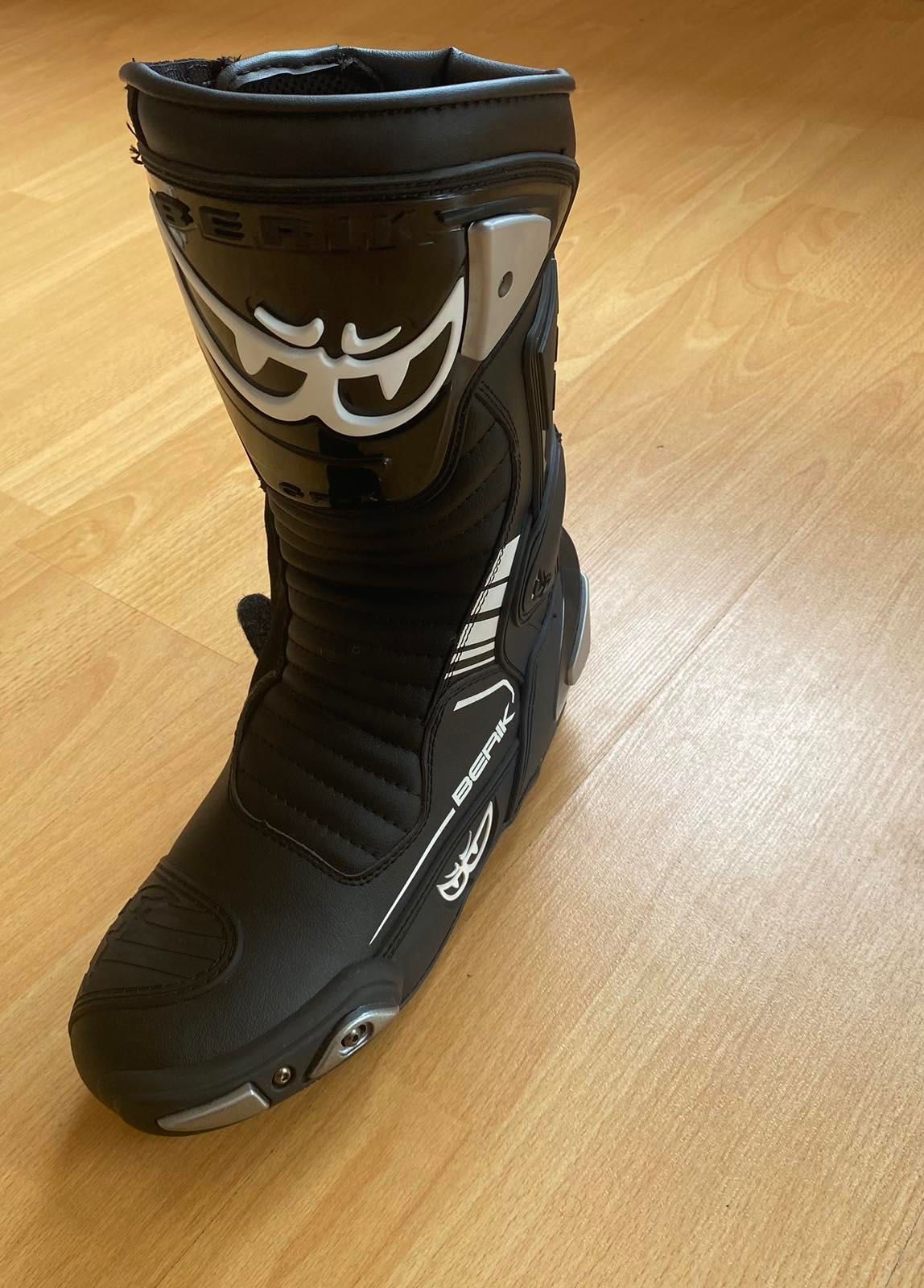 Ботуши Berik Race-X EVO 44