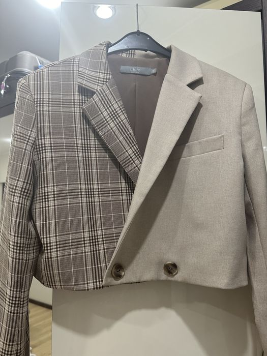 Короткий пиджак от Lichi