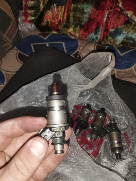 Форсунки от Хонда срв и Хонда орхия в полном рабочем состоянии