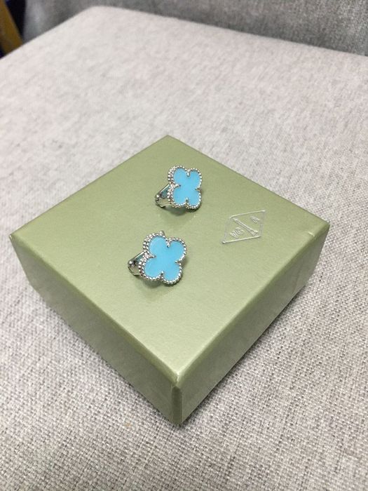 Обеци van cleef & aprels