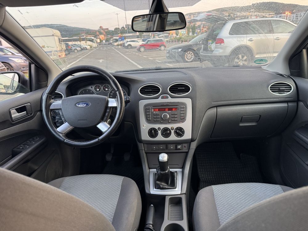 Ford focus mk2 1.6 benzina +gpl