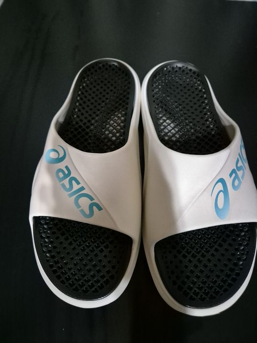 Papuci Asics nr 40-43.5