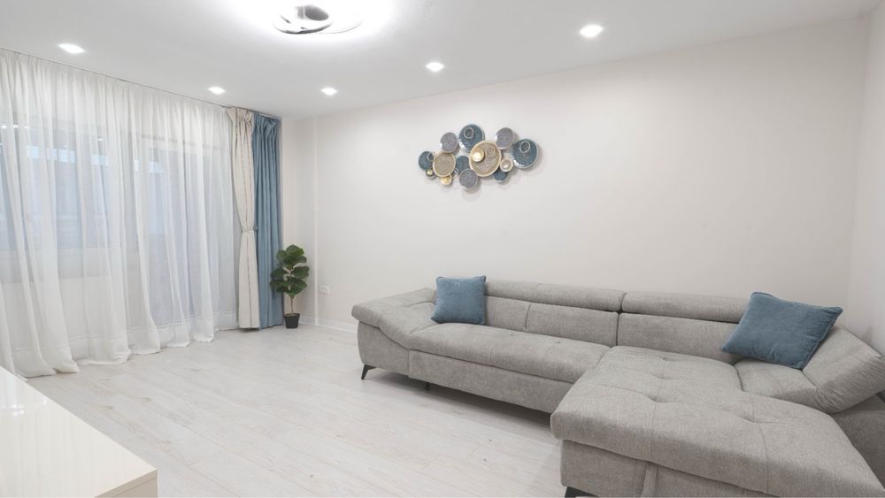 Vand apartament 3 camere in Bacau strada George Bocovia