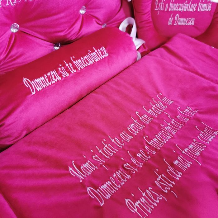 Lenjerie de pat bebeluși