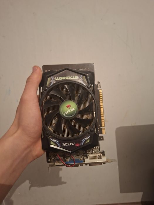 Продаже видеокарта gtx 550ti 2 gb