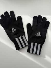 Мъжки ръкавици Adidas (S-M)