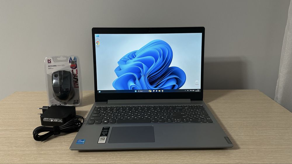 Ноутбук Lenovo Core i3 11gen/16GB/512GB SSD