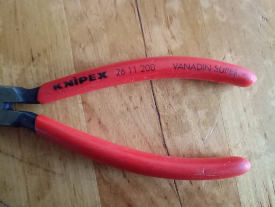 Knipex 26-200 удължени клещи