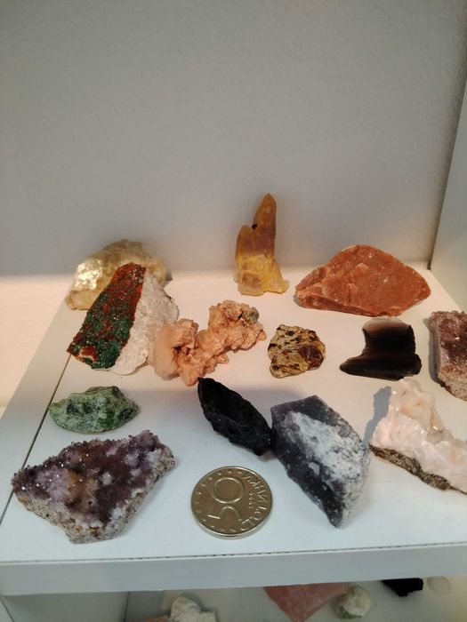 Страхотен лот от 14 минерала: аметист, турмалин, родохрозит и други
