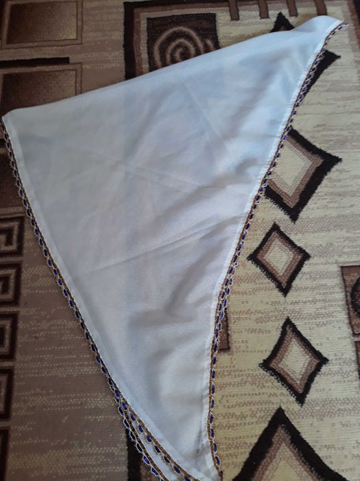 Legătura, marama de pus pe cap,model popular