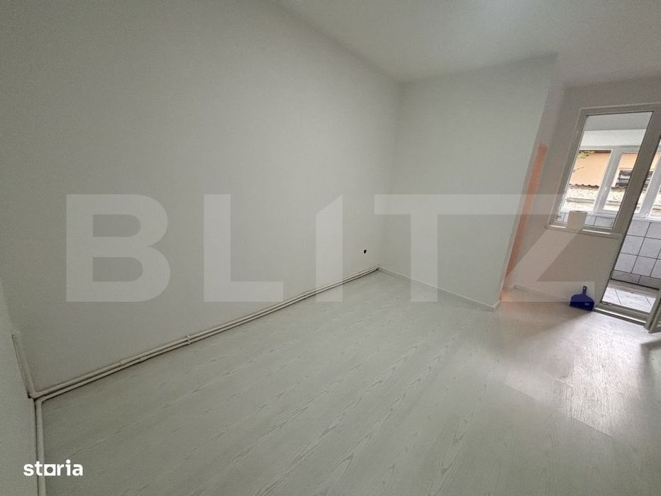 Garsoniera de vanzare, 28 mp, Strada Ostrovului