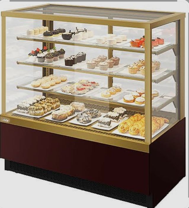 Продам витринный холодильник