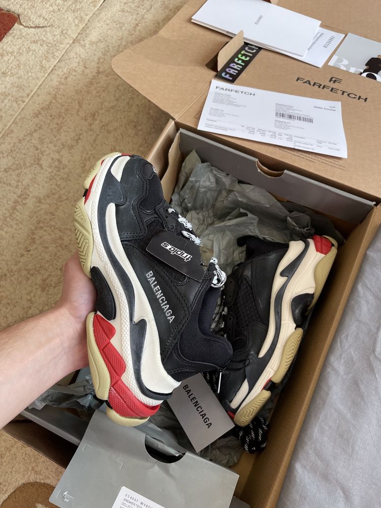 Balenciaga Triple S Originali Autentici Farfetch Bred