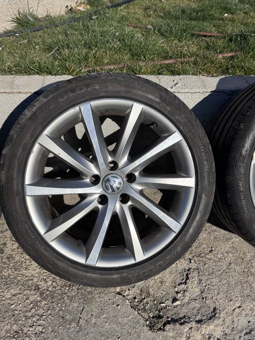 Оригинални джанти Vw Samarkands с летни гуми 245 40 18