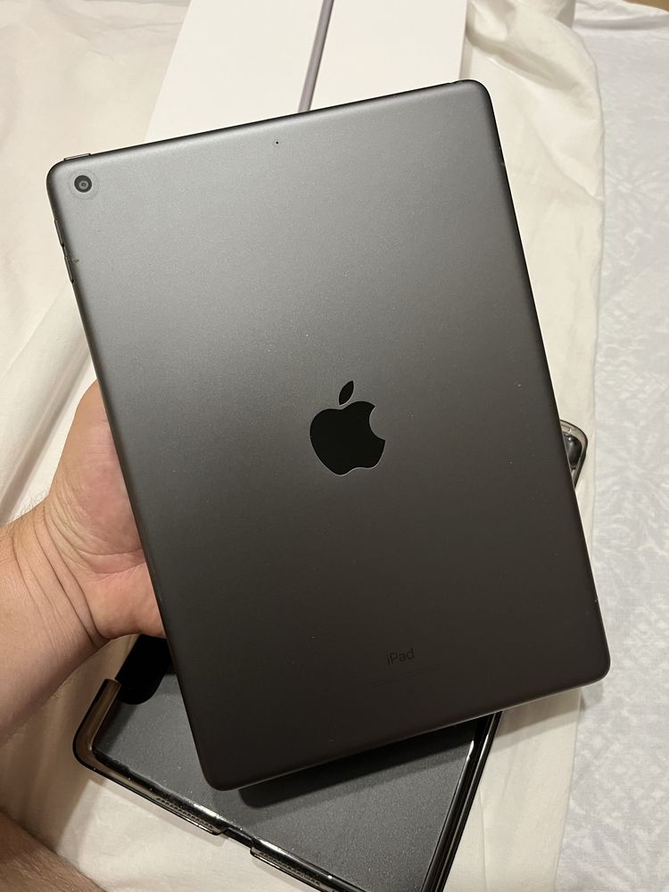 Ipad 8 gen 32GB space gray