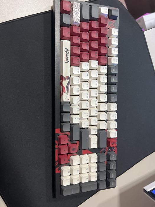 Продам механическую клавиатуру Bloody s98