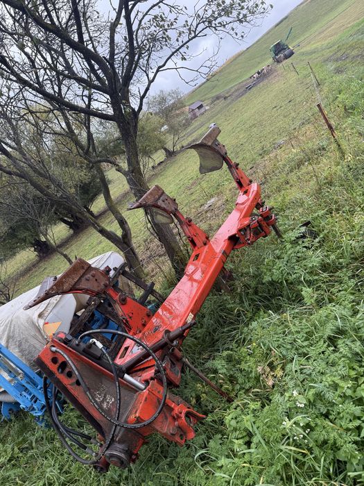 Vand plug massey ferguson sub licenta de huard