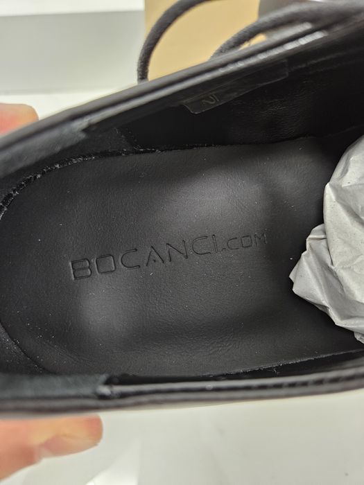 Pantofi eleganți piele noi