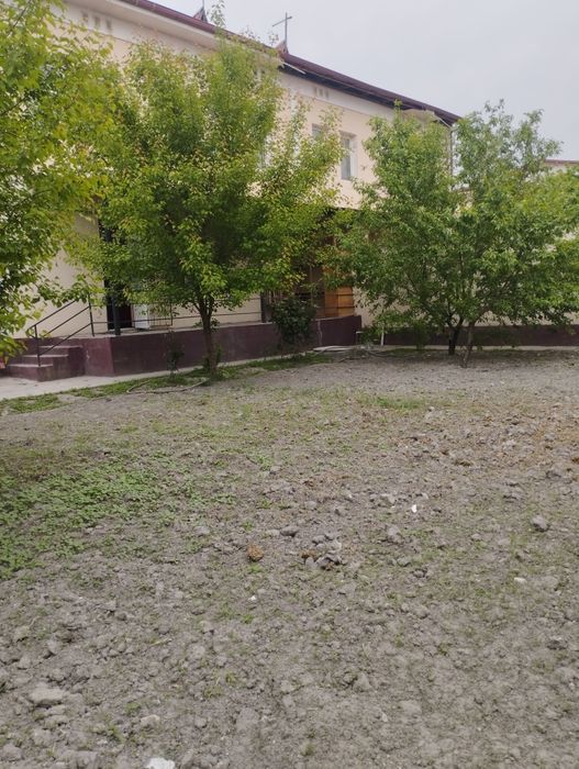 Уй сотилади. 4 сотих. без посредников