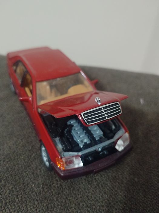 Макет на Мерцедес ,W140