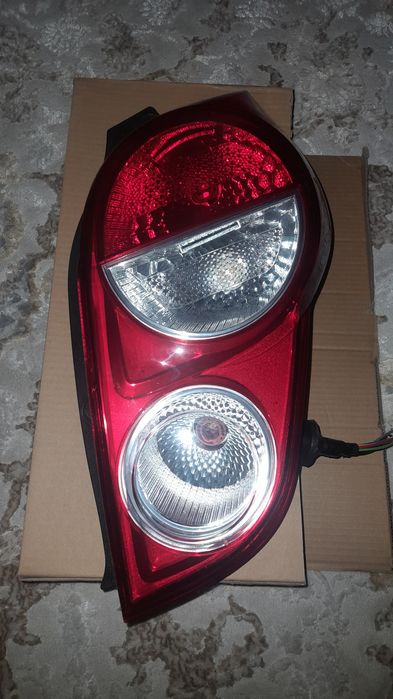 Продаётся задняя фара Спарк правая новая в коробке.
