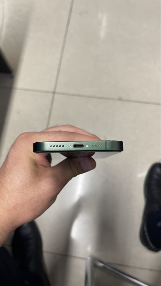 Iphone 13  LL/A 128