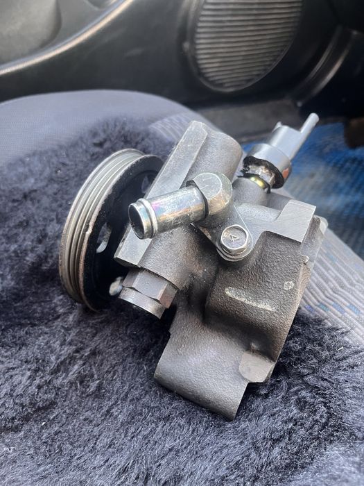 Продам гидроусилитель руля Гур 3s-fe toyota