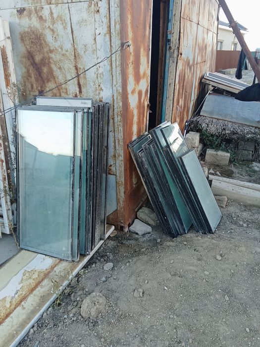 Пластик окно  двери