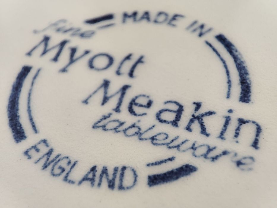 Английски порцеланови чинии Myott Meakin комплект 4 чинии