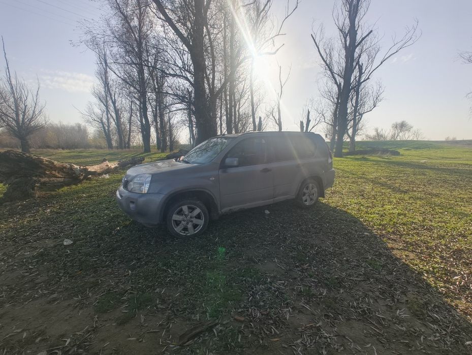 Vând Nissan xtrail T31