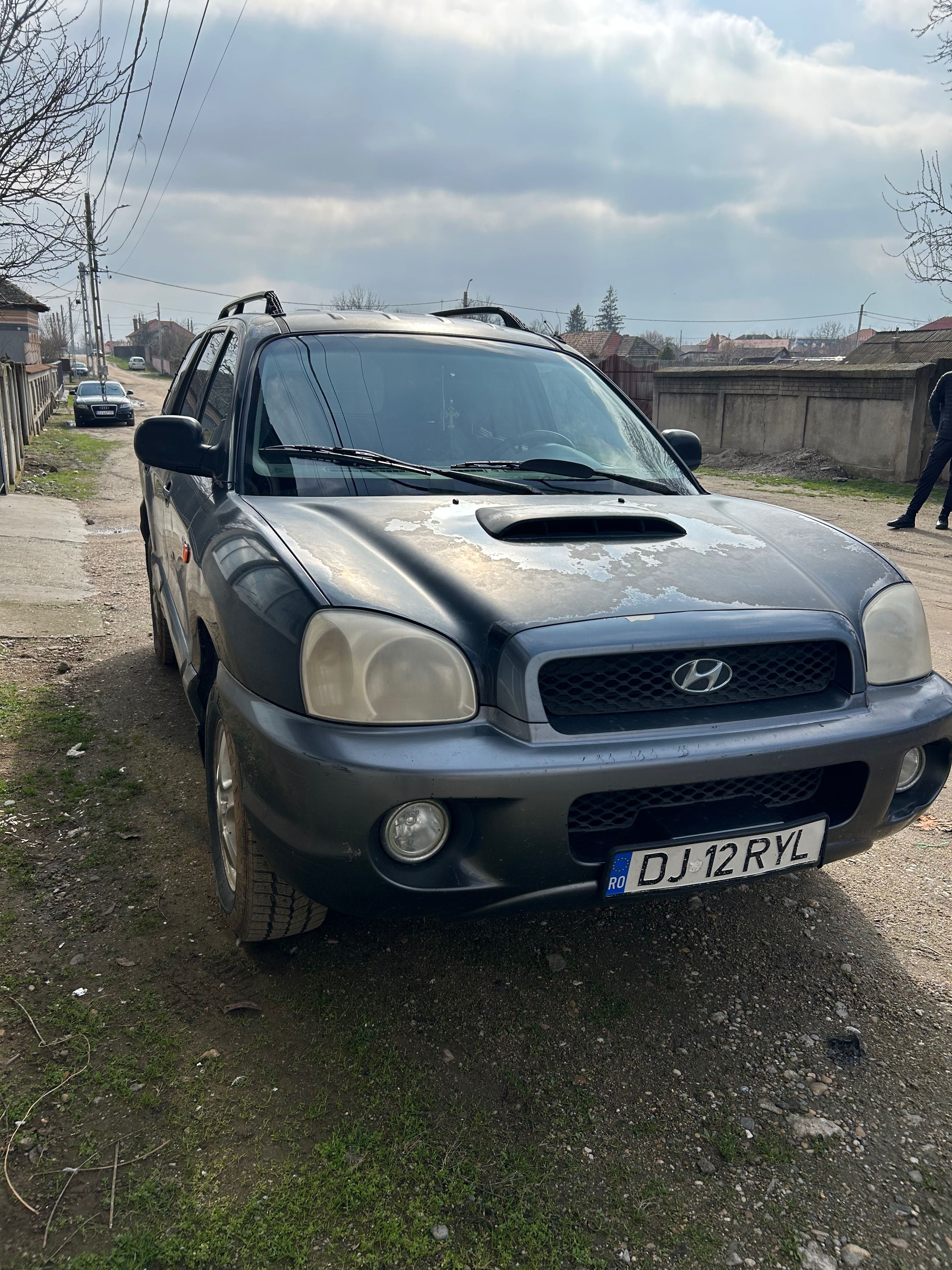 Vand Hyundai SantaFe 2003 in state perfecta de functionare