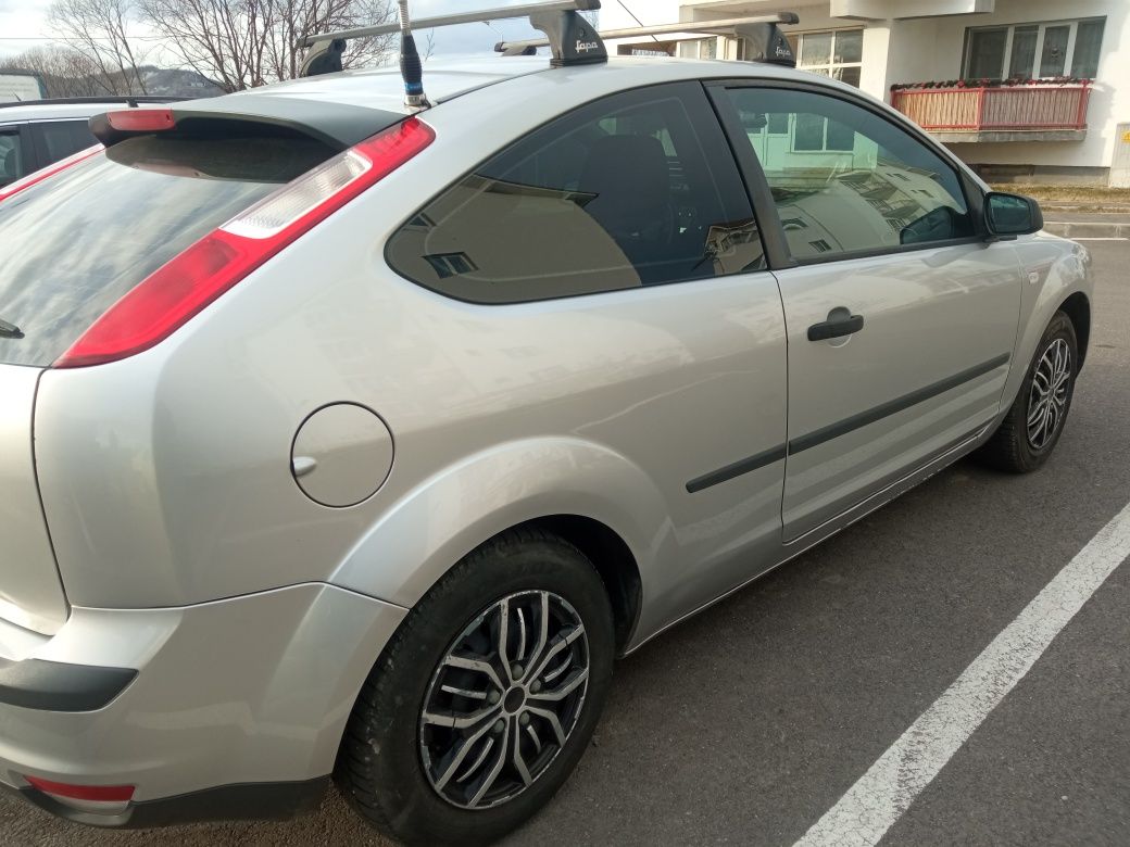 Ford Focus 1.6 cu GPL