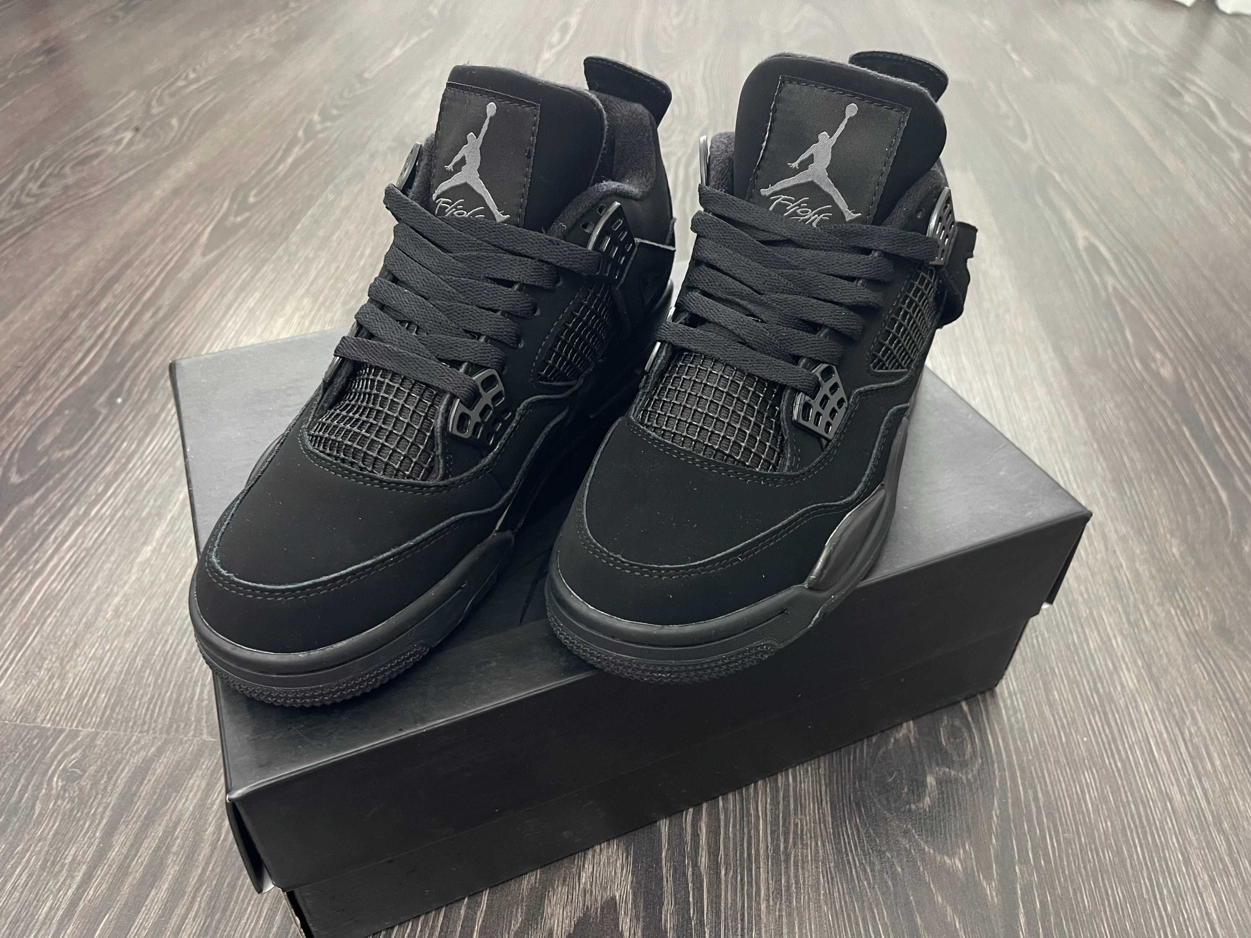Adidasi NIKE Air JORDAN 4 Retro Black Cat Premium din Piele la Cutie