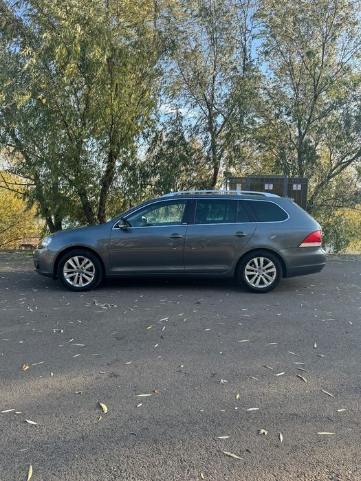 Vând wolkswagen Golf 6 2011