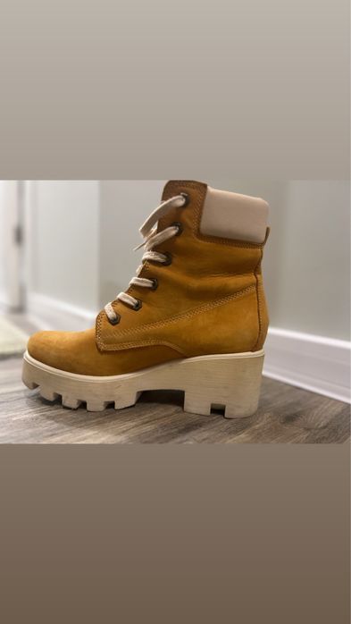Зимни боти от набук (естествена кожа)