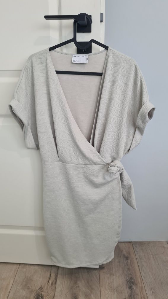 ASOS рокля тип кимоно