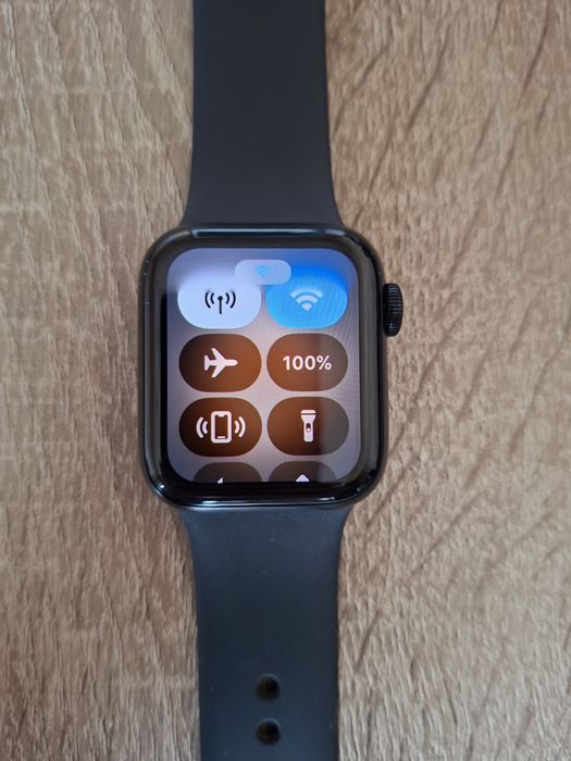 Apple Watch SE2, 40mm, MIDNIGHT