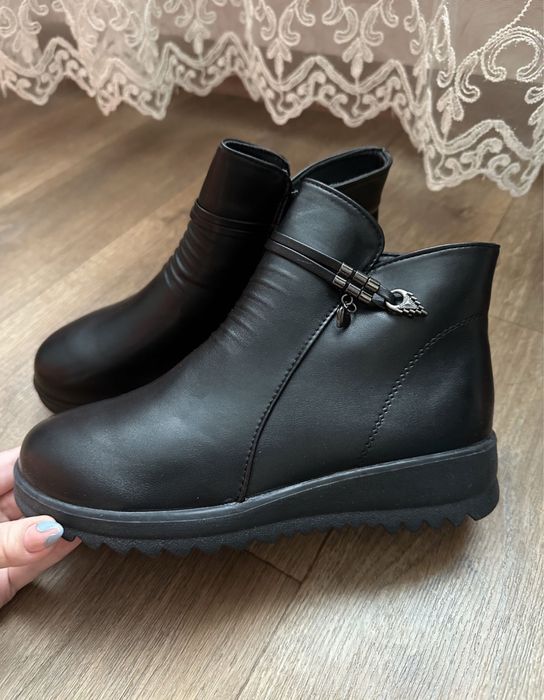 Женские полусапожки новые