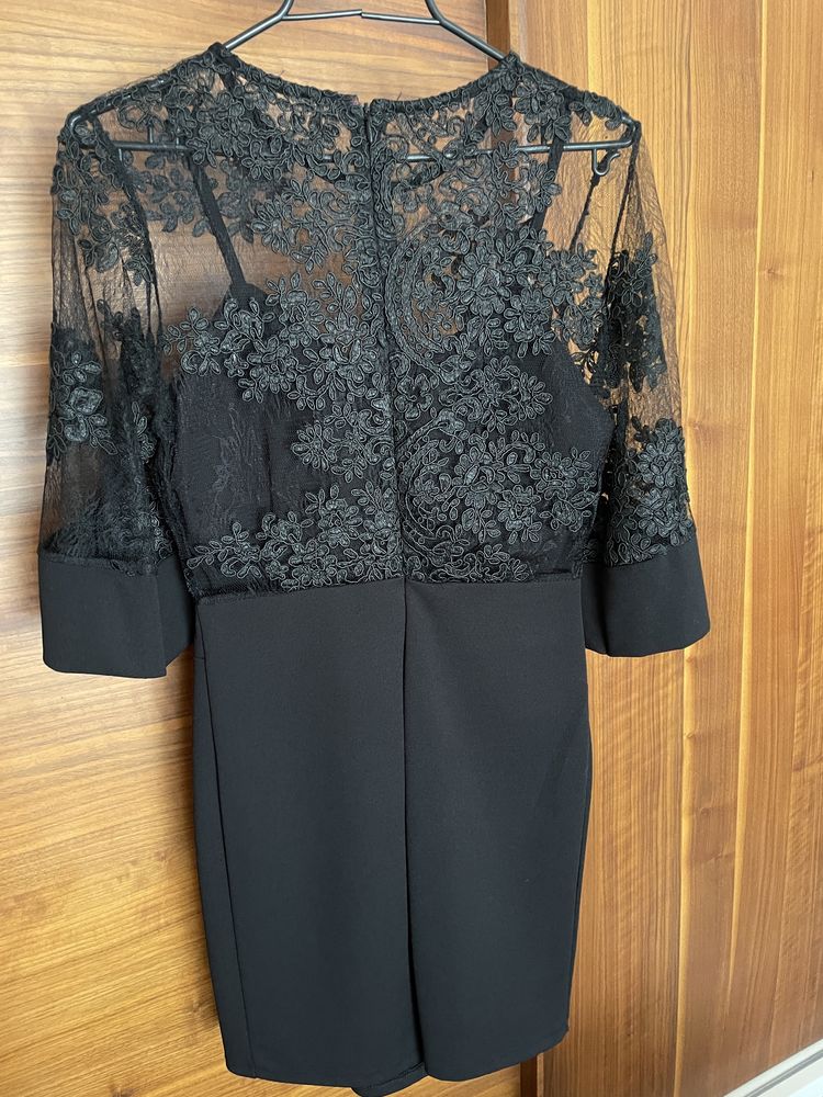 Дамска черна рокля (36-S)