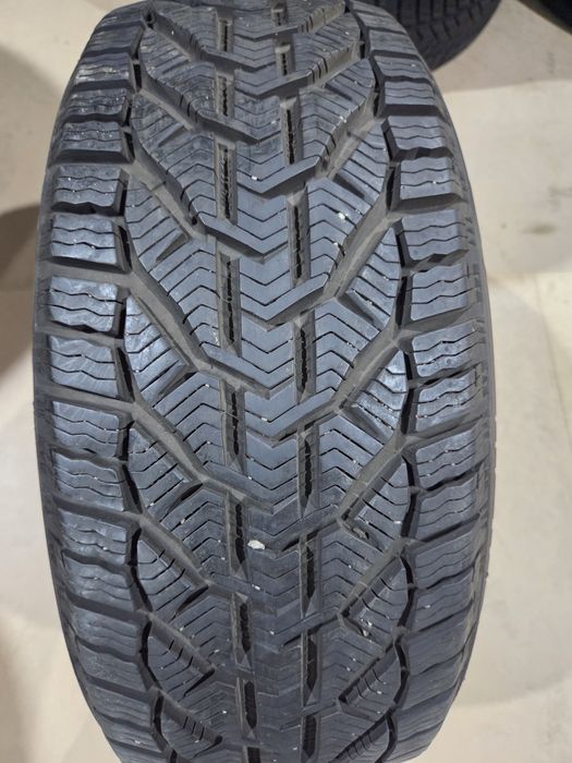 1 Anvelopa SH iarna Riken 215/50/17 dot 2020