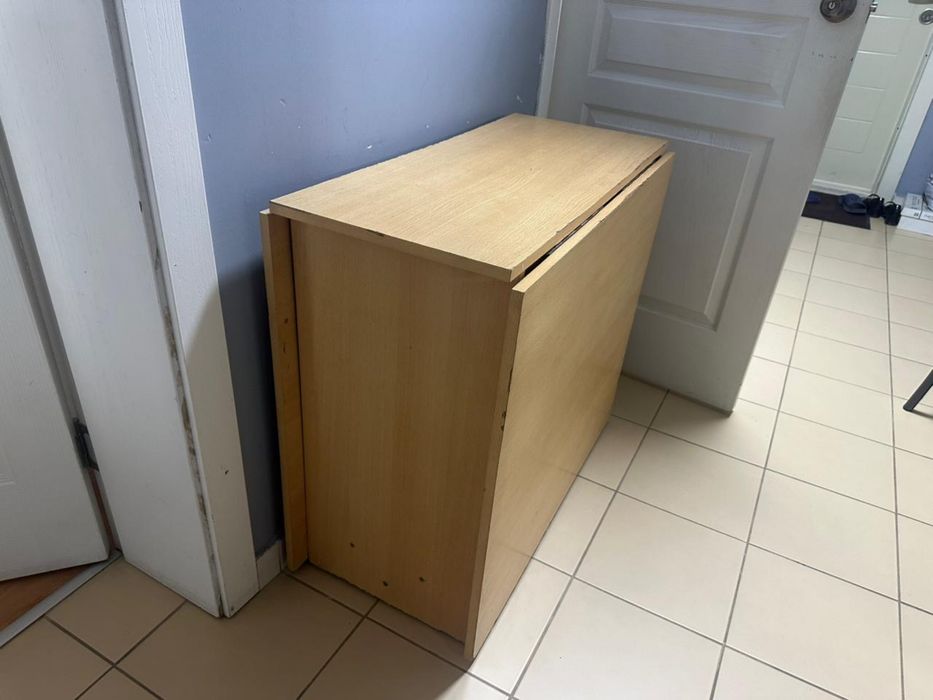 Жиналмалы стол  примерно 7 адам сияды