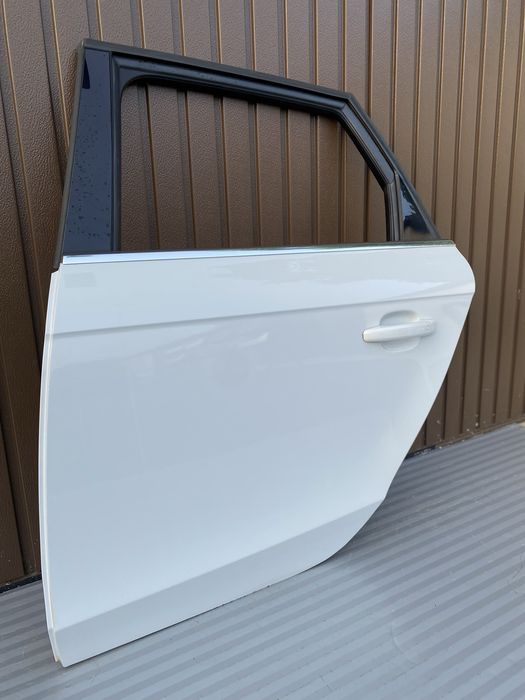 Usa st spate combi/breack Audi A4 B8 Facelift cod de culoare LS9R