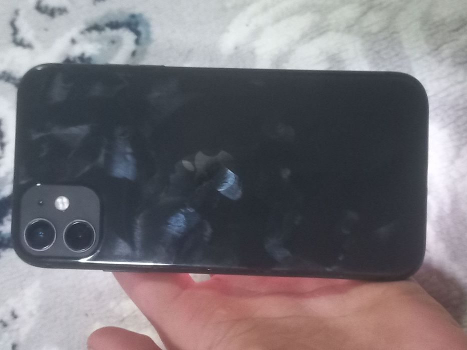 Iphone 11 sotiladi srochna 2 mln