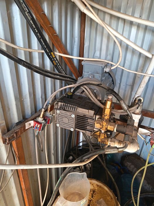 Moy sam aparati sotiladi ishlab turibdi 1600$