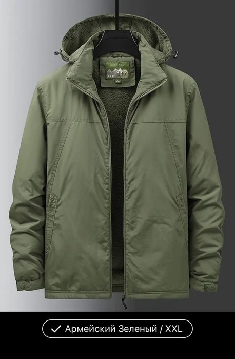 Куртка утепленная на флисе ( новая)