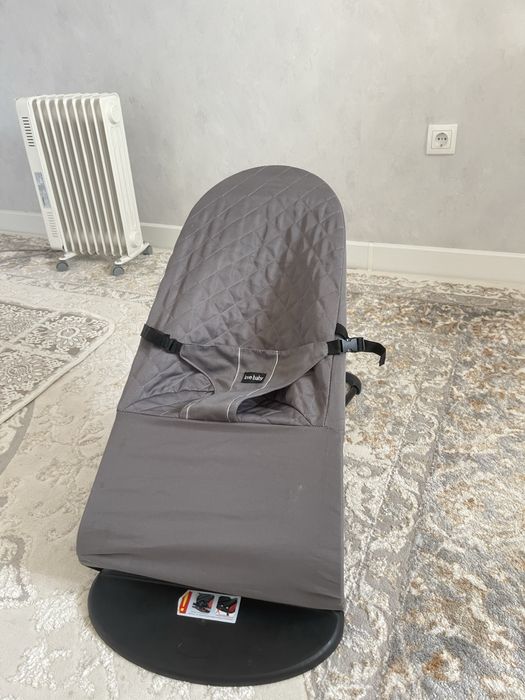 Продам детский шезлонг