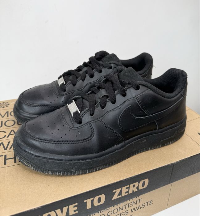 Nike Air Force 1 (38 ) Маратонки